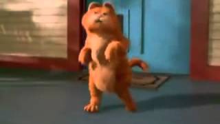 Garfield Karnıma Vurdular Karnım Ağrıyor Börnüme Vurdular Börnüm Ağrıyor Resimi