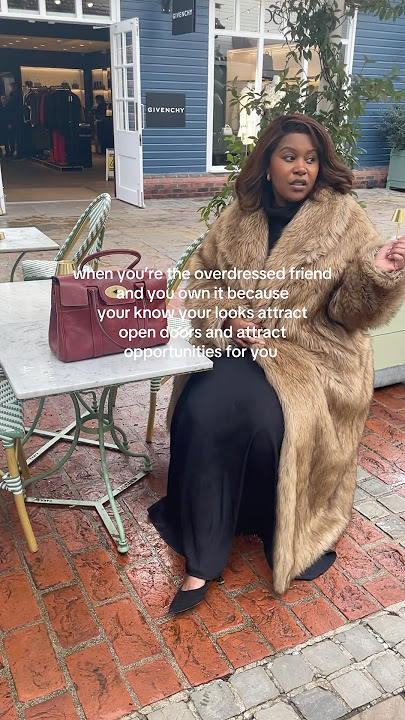 Your looks matter! #attractmoney #prettyprivilege #attractabundance #feminineenergy #beautyispower