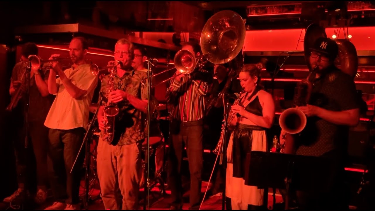 Underground Horns & Dingonek Streetband - You For Me