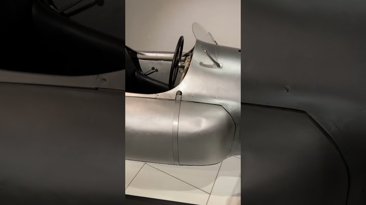 PORSCHE　MUSIUM　ポルシェ356 1954 Porsche 356 Speedster Prototype - museum exhibit