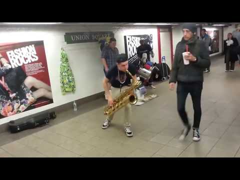 techno-subway-(-too-many-zooz-)-rocks-underground.-union-square.