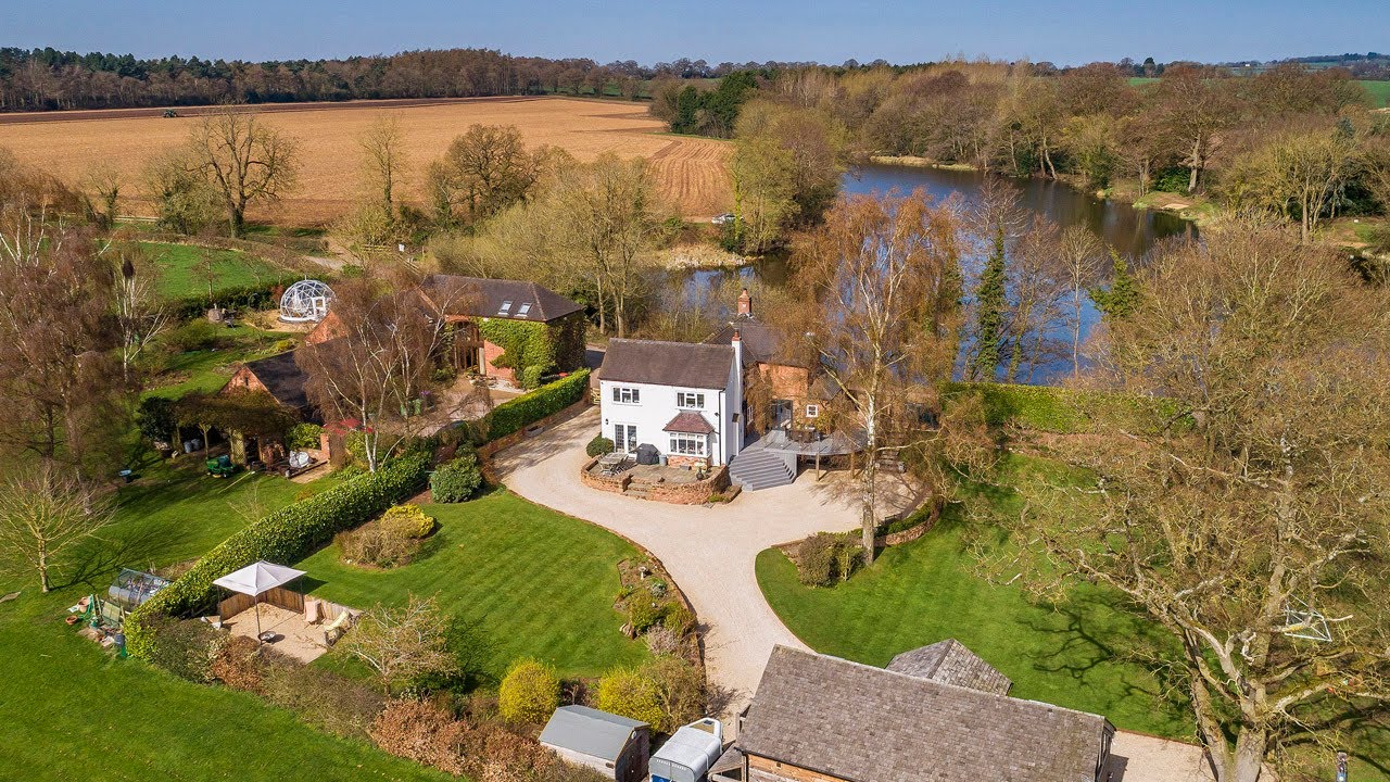 Howle Pool Farm - YouTube