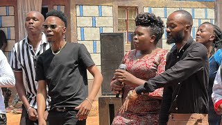 Wendo live performance apa mambo imechemka weuweeuh 