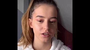 Lea Elui Ginet talking about her biggest insecurity on Instagram live