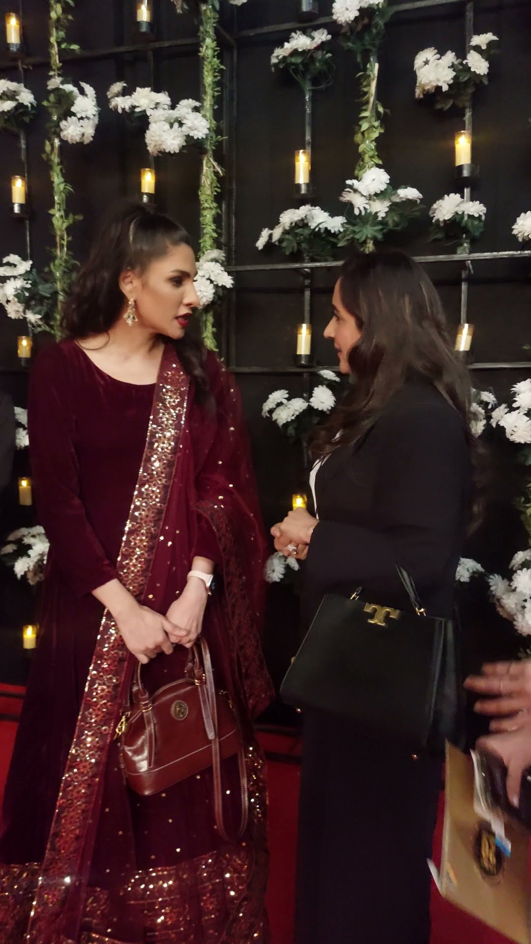 An unforgettable moment at HUM TV’s 20th Anniversary celebration ?✨ #20YearsOfHUM