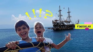 Fındıklar. Fındıklar yeni macera yaşıyorlar! Mikail, Elis ve Meryem korsan gemisinde.