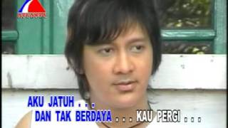 Download Lagu Aku Jatuh - Stinky MP3