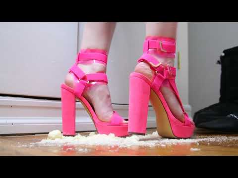 Heel Crushing ASMR Satisfying sounds!!!