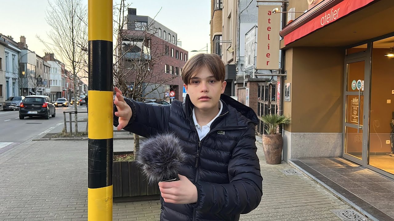 ASMR IN THE STREET (IN BELGIUM)