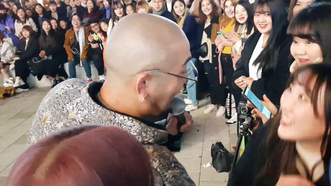 20191109 홍대버스킹 놀다 죽어도 모를 밴드 분리수거(BLSG) 03 - 문자 즉흥 창작곡 _ 면접에 합격했어여