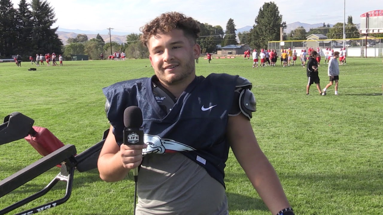 Eastmont Defensive End Dom Torres on Family 2019-10-04