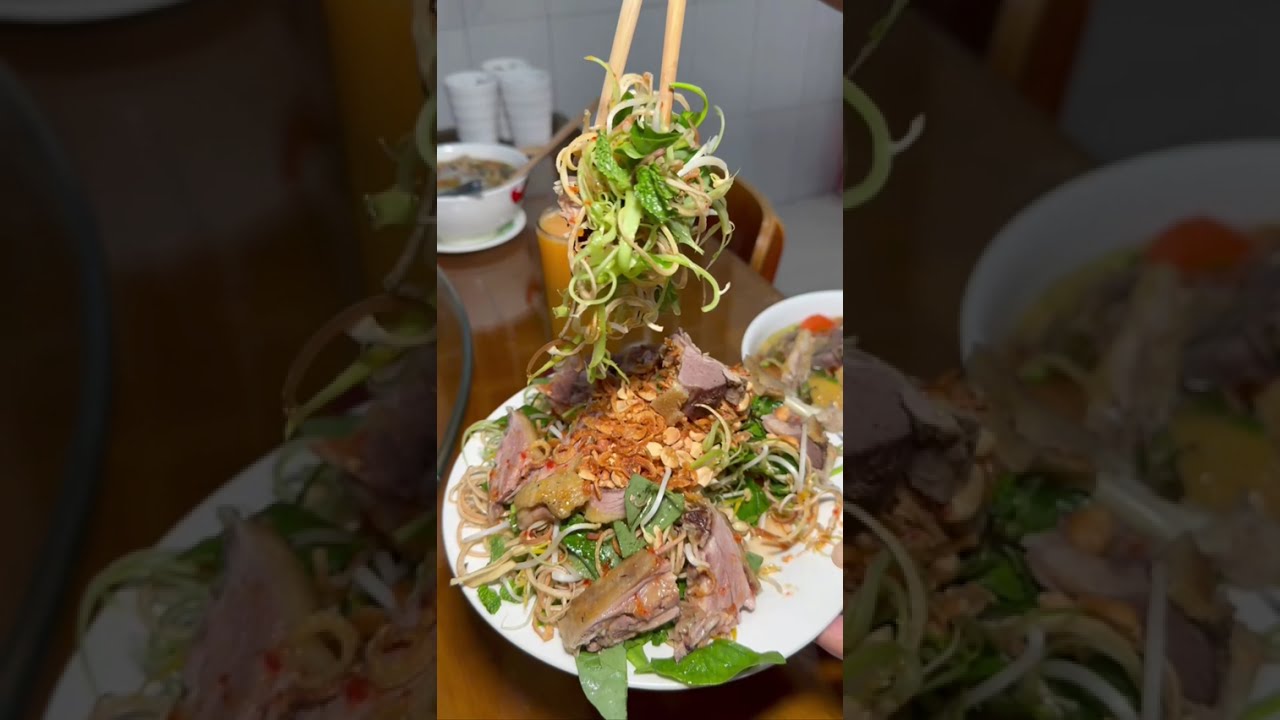 មីសួមាន់ស្រែហេងហេង​​ អ៊ីឡេីងពីផ្សារលេីក្រុងព្រះសីហនុ​ មកលក់នៅភ្នំពេញវិញ