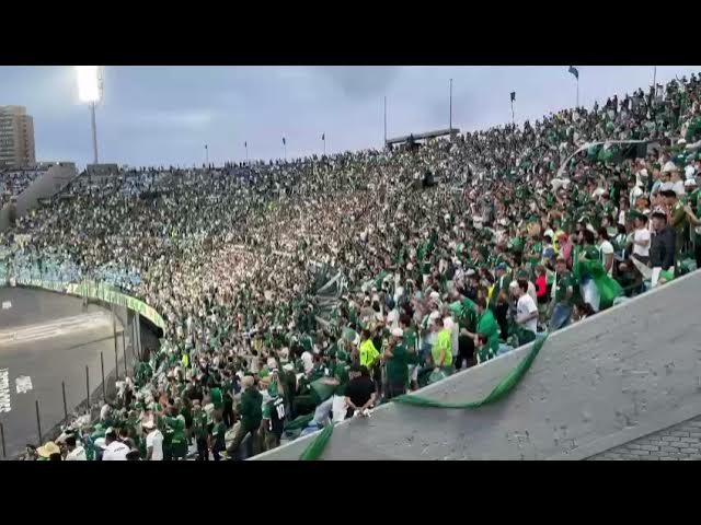 Uruguay - 11/27/2021 - LIBERTADORES 2021 FINAL, PALMEIRAS X FLAMENGO - Fans  during the match between Palmeiras