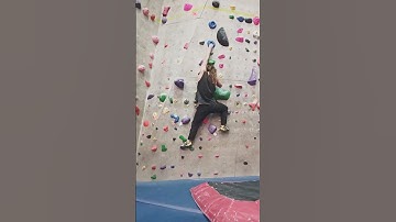 Technical and Crimpy V5/6C Bouldering Problem