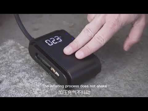 This palm-sized intelligent air pump has a LED light + automatic tire pressure level detection tech