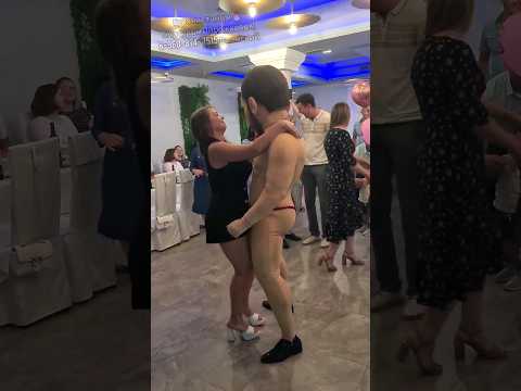 Девушку поздравили с Днем Рождения 🔥 Муж в шоке!!! 😳 до конца ❗#артурпирожковволжский #стриптиз