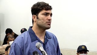 Ещё троих протестующих иранский суд приговорил к смертной казни