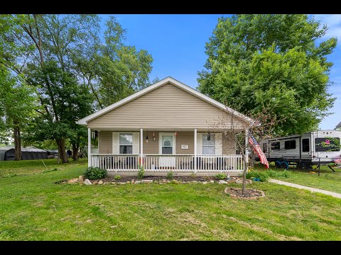 300 E Washington St, Mooresville, IN home video tour