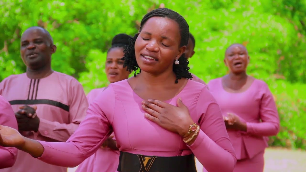 MAISHA NI BARAKA ||  MTUNZI :  EPHRAIM KASHUSHA || SOLOIST : DESPINA MDENDE