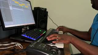 Akudingwa Nasibane  Uyesu Lilanga