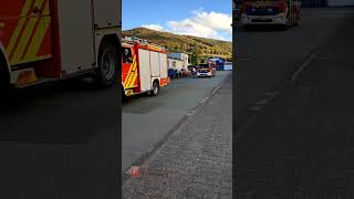 Löschzug Bigge-Olsberg - Ausrücken mit Drehleiter zum Großeinsatz am 21.10.2023.