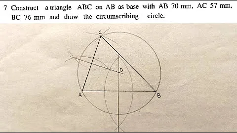 How to draw the circumscribing circle of a triangle || Geometrical construction question