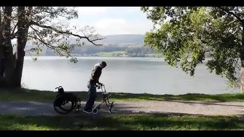 Walking again after spinal cord injury (2) - longer video with patients