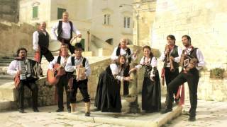 Video thumbnail of "Gruppo Folk Matera - 05 TARANTELLA MATERANA"