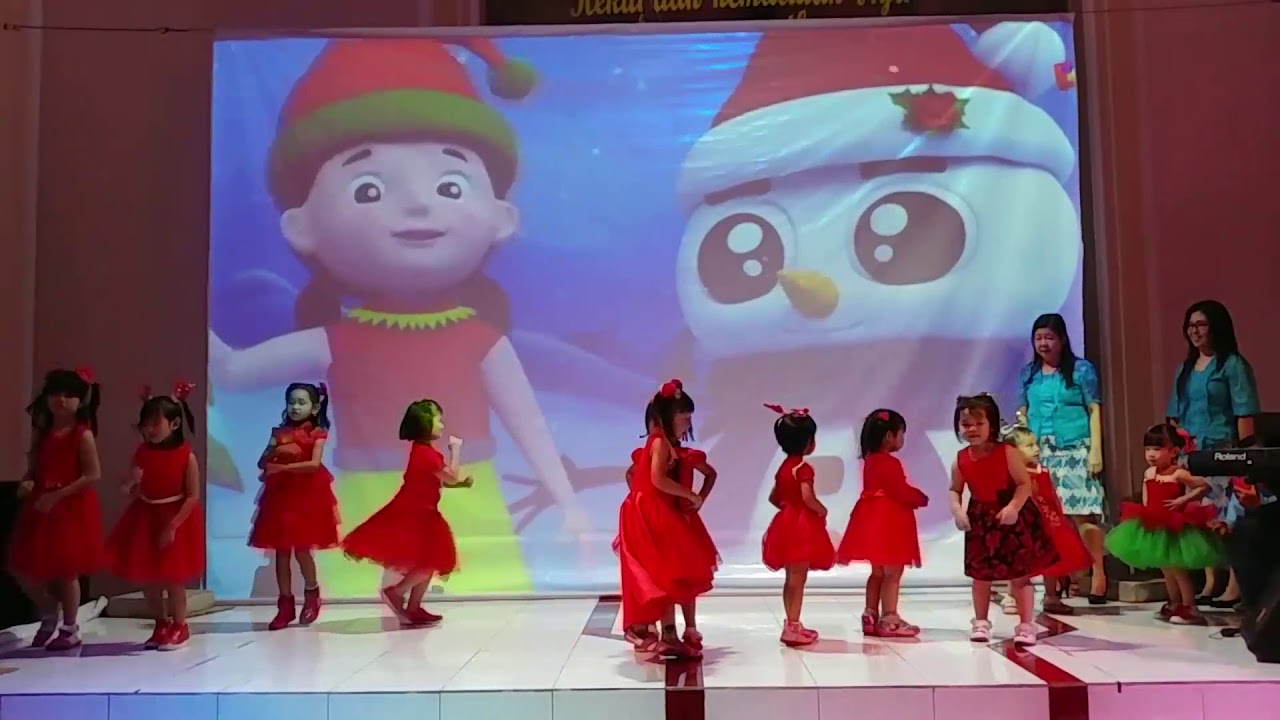 Tarian jingle bell by sekolah minggu cewek YouTube