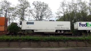 Fast CSX Van Train