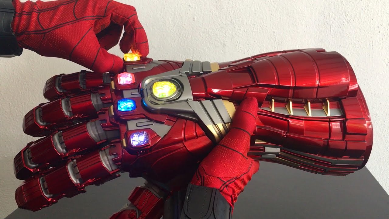 Marvel Studios Avengers Endgame Iron Man Nano Gauntlet | Thanos
