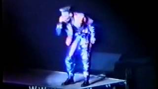 Vanilla Ice   Hooked  Extremely Live   1991