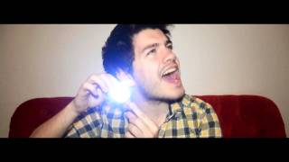 Simon Curtis - Superhero (Video) Resimi