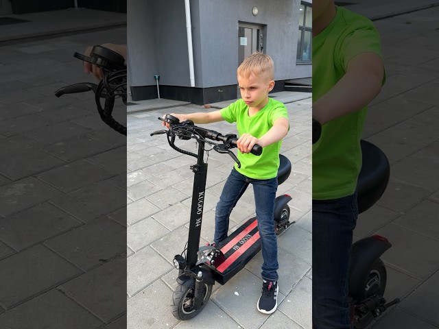 Funny Kid and Angry Dad😂😂😂 #damus #tiktok #comedy #family class=