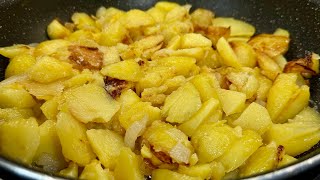 Delicious Simple Recipe for Fried Potatoes with Onions!