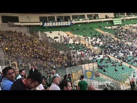 Bursaspor 1-0 Ankaragücü || Ankaragücü tribünü Bursa’da