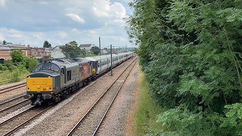 *Class 37* 37884, 365540 & 365532 pass Retford with tones