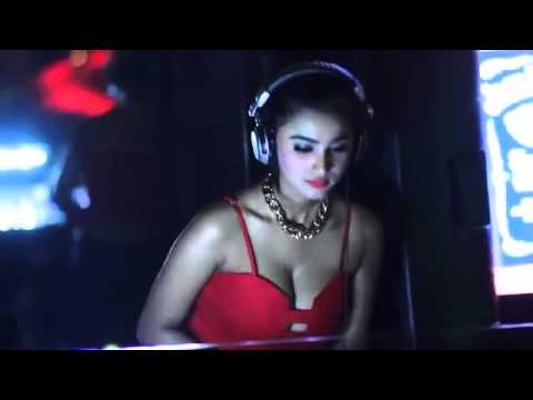 DJ VARRA RED BEAUTY PERFORM ON [LIVE FROM BEYOND BAR JAKARTA]