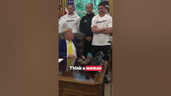 Juventus squad caught in awkward interaction with Donald Trump
