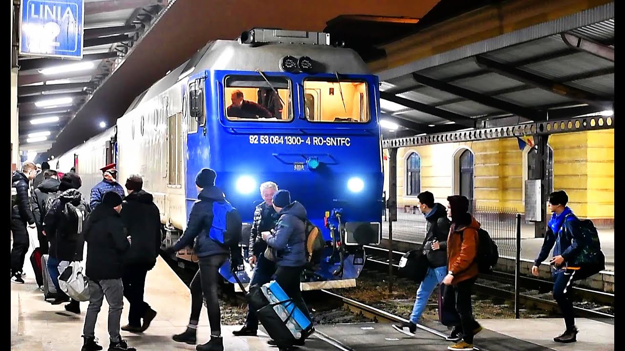 Diverse trenuri de călători și marfare| Passenger & Freight Trains in Oradea|Episcopia Bihor-#1 2020