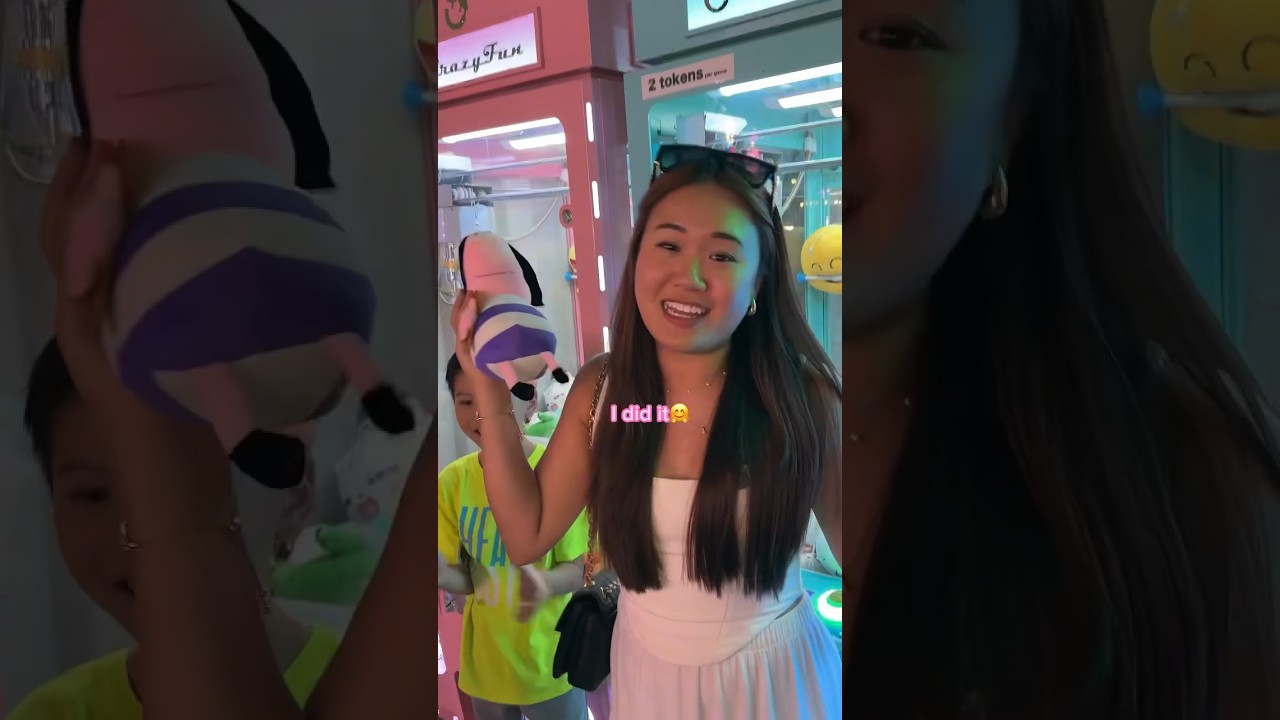 My GF cheats at arcade🤫 