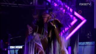 Melanie Fiona 'Bite The Bullet' Live Acoustic Performance on SKEE TV