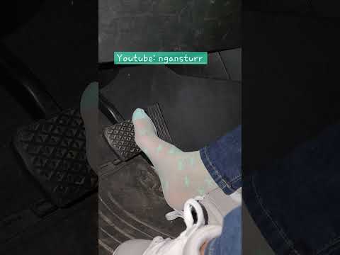 Bmw440: Pedal Pump Socks & Sneakers
