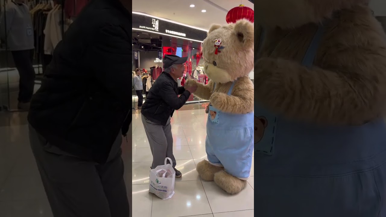 Bao Bao Bear's Adorable Flower Bloom Adventure