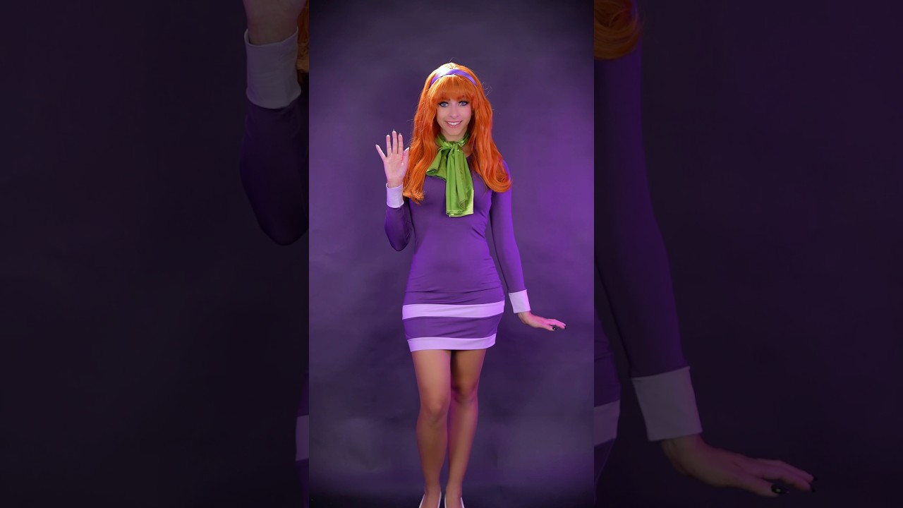 Daphne 💜 #foryou #helpmemakethismakesense #trending #gothclub #emo #dance #cosplay