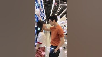Thumbnail of #终于轮到我恋爱了 在爱你的人眼里 你永远值得偏爱 | iQIYI Romance