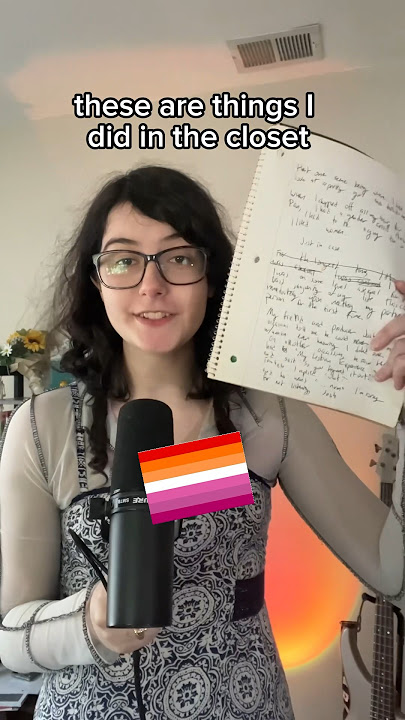 So uh might have been wrong about the bi thing… oopsies! #Pride #wlw #lesbian #lgbtq