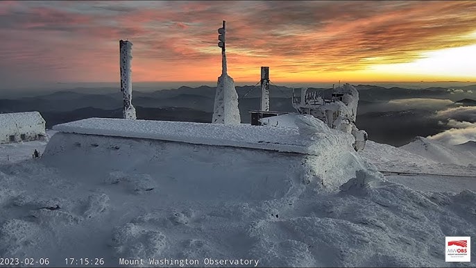 LIVE: Mount Washington Observatory Deck Cam