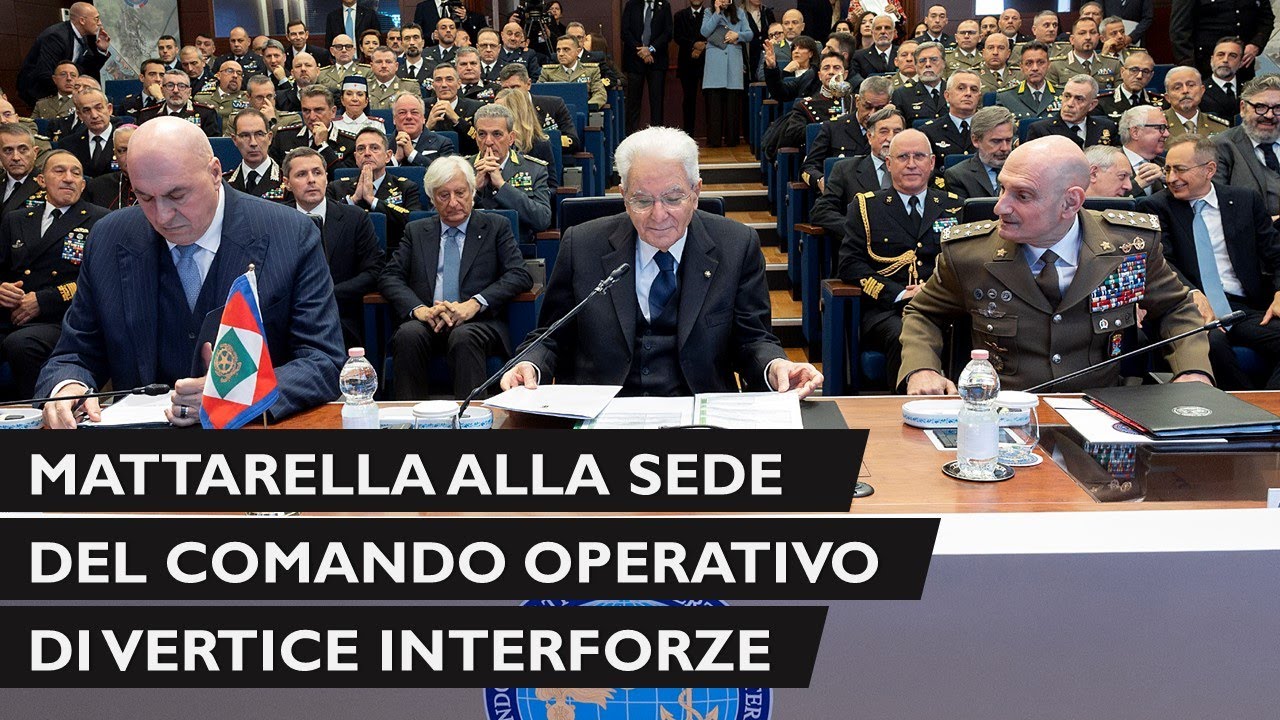 Il Presidente Mattarella alla sede del Comando Operativo di Vertice Interforze