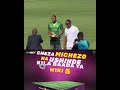 CLEMENT MZIZE AKIKABIDHIWA TUZO YAKE YA GOLI BORA AFRIKA KABLA YA MECHI NA FAR RABAT